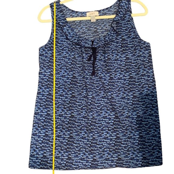 Ann Taylor Women’s LOFT Factory Blue Dot Print Tank Blouse Size Medium - Picture 4 of 5